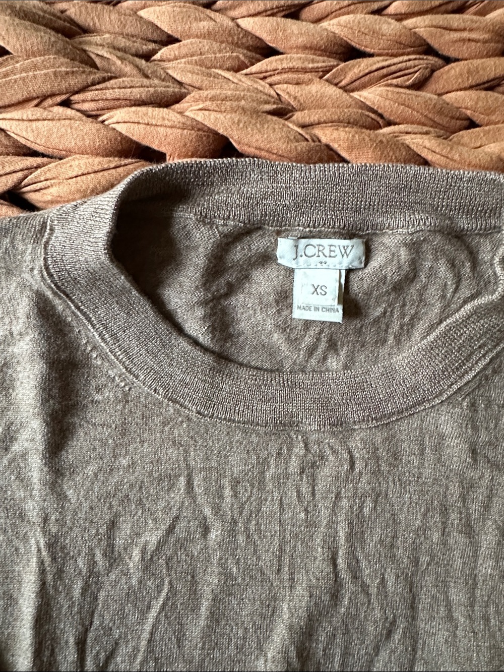 Vintage J. Crew Women's Crewneck Cashmere Sweater in Taupe